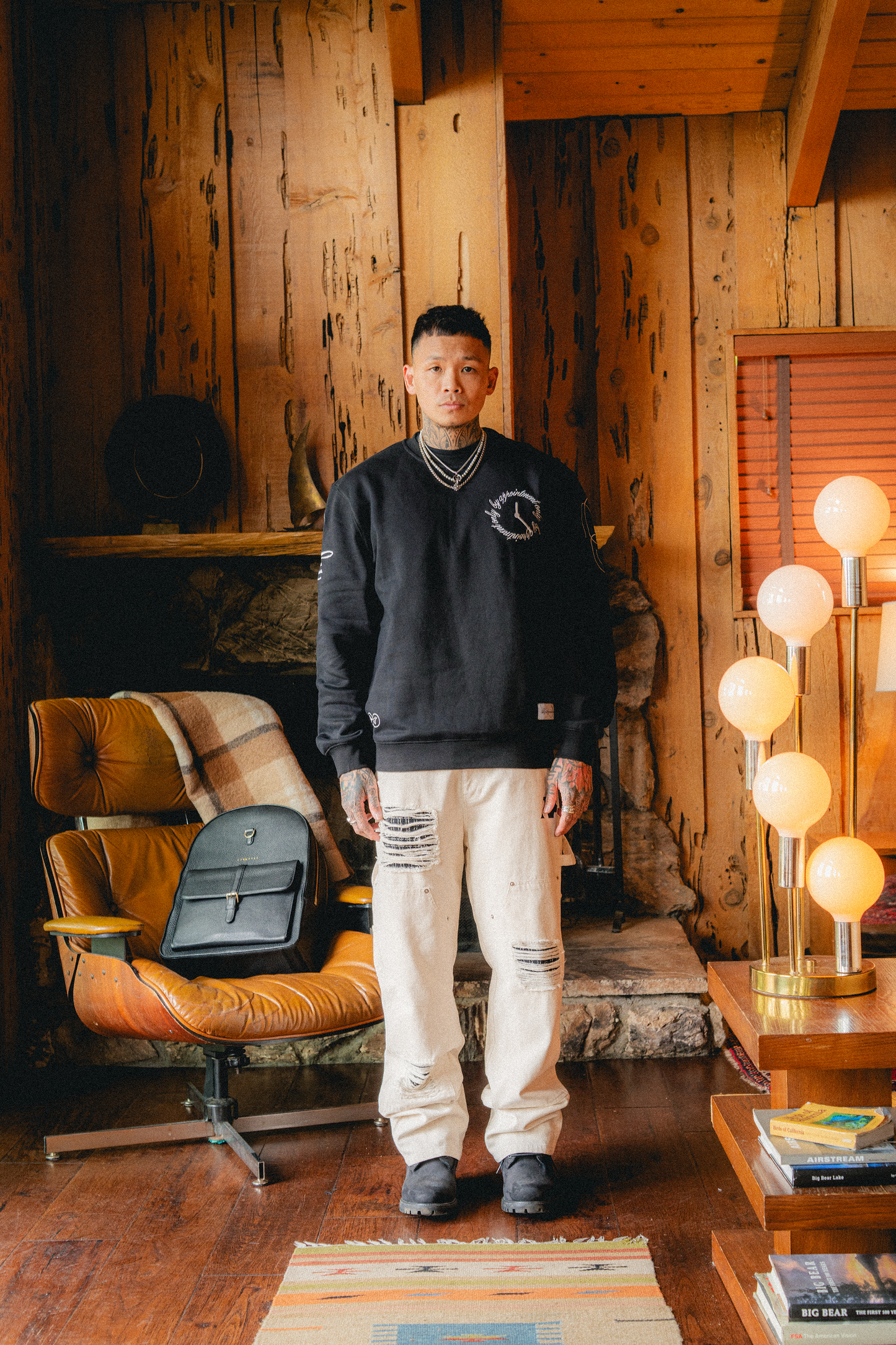 do not disturb | crewneck