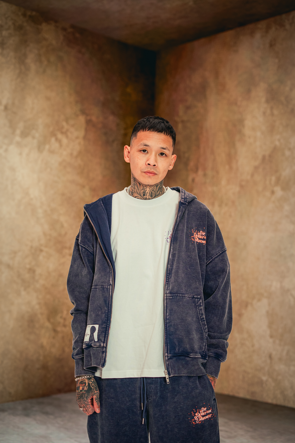 past behind us | zip hoodie