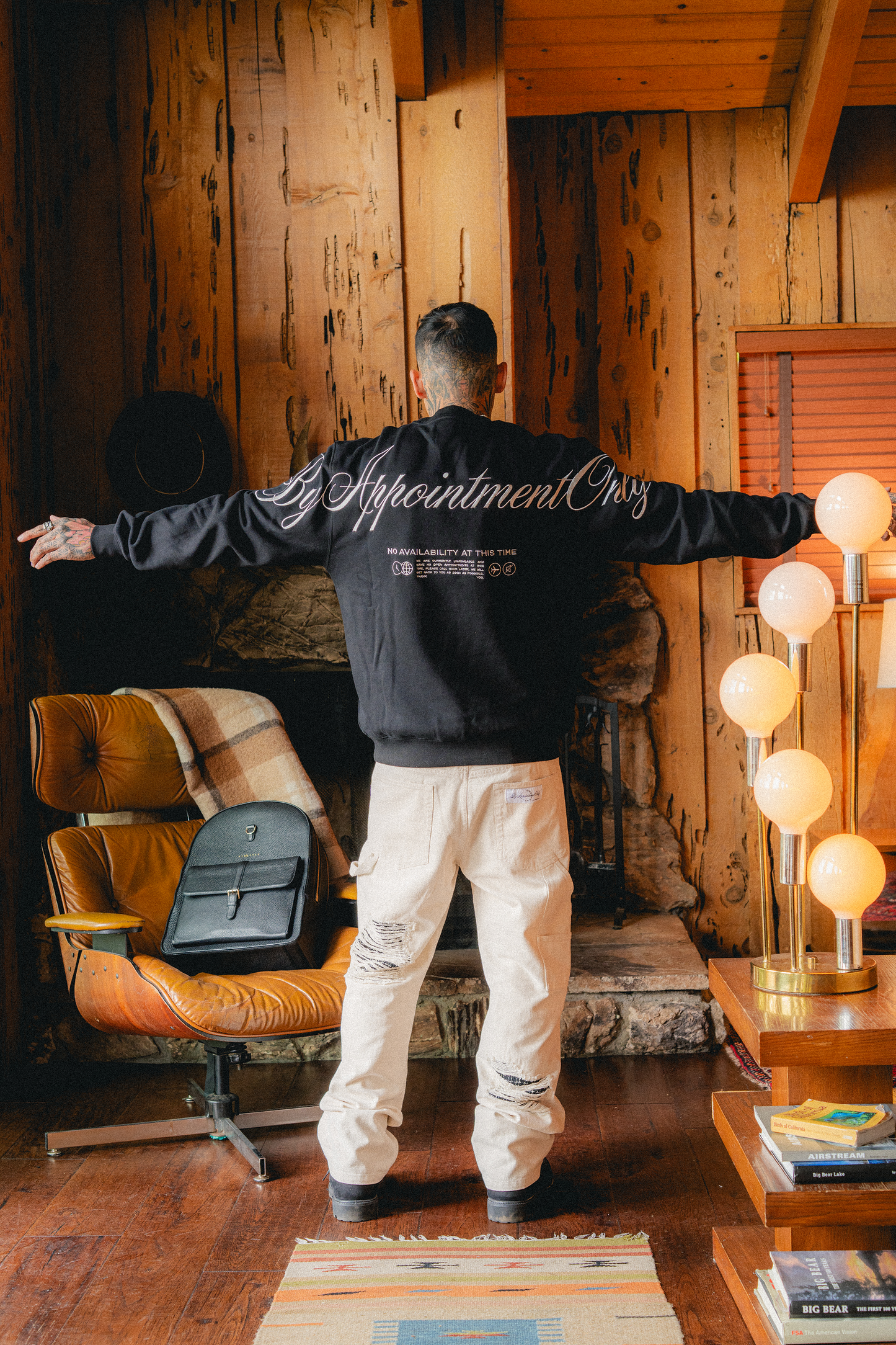 do not disturb | crewneck