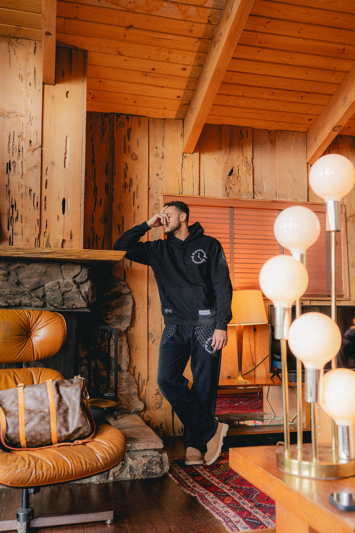 obsidian vintage wash | hoodie