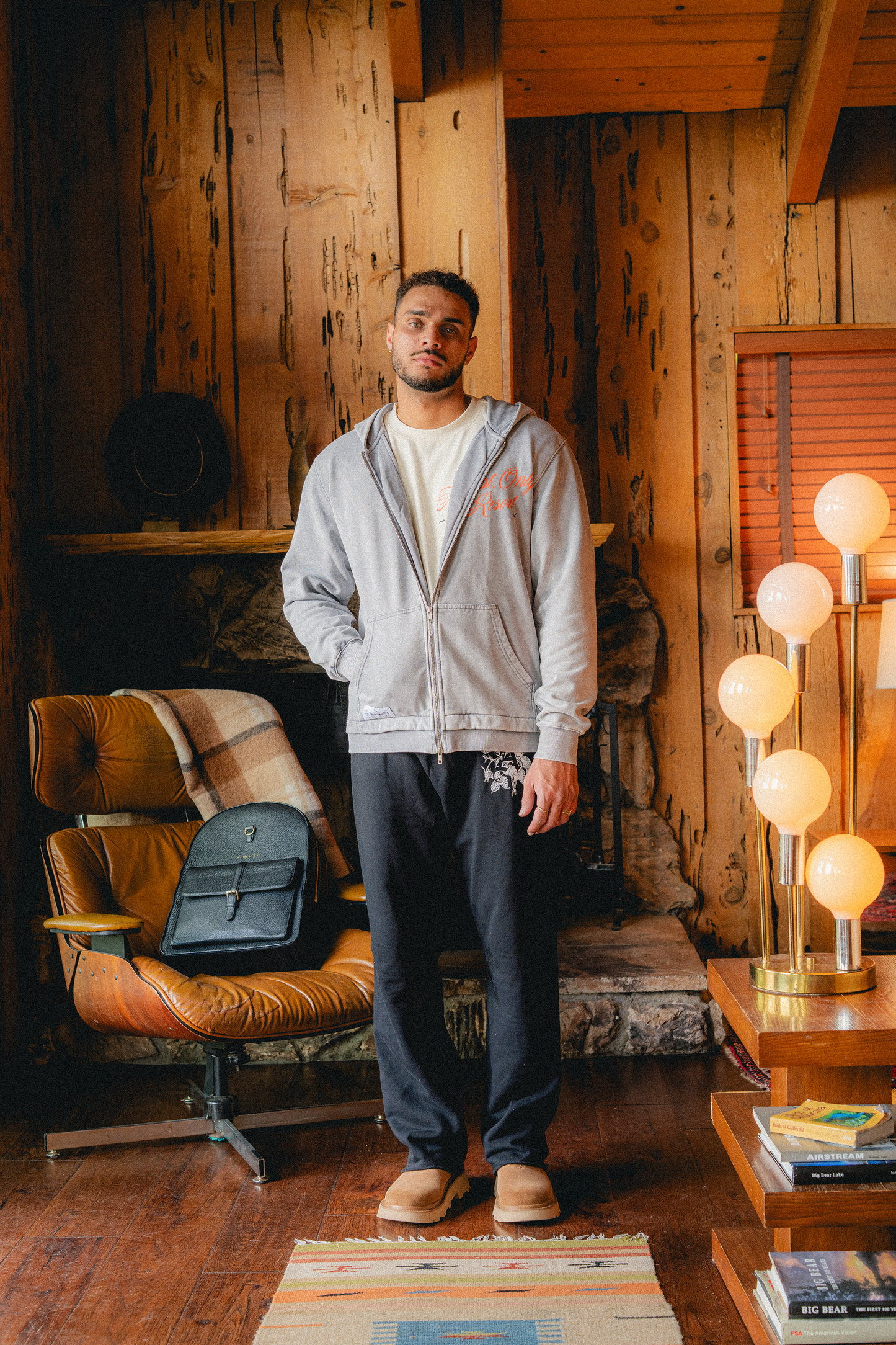 appt. resort | zip hoodie