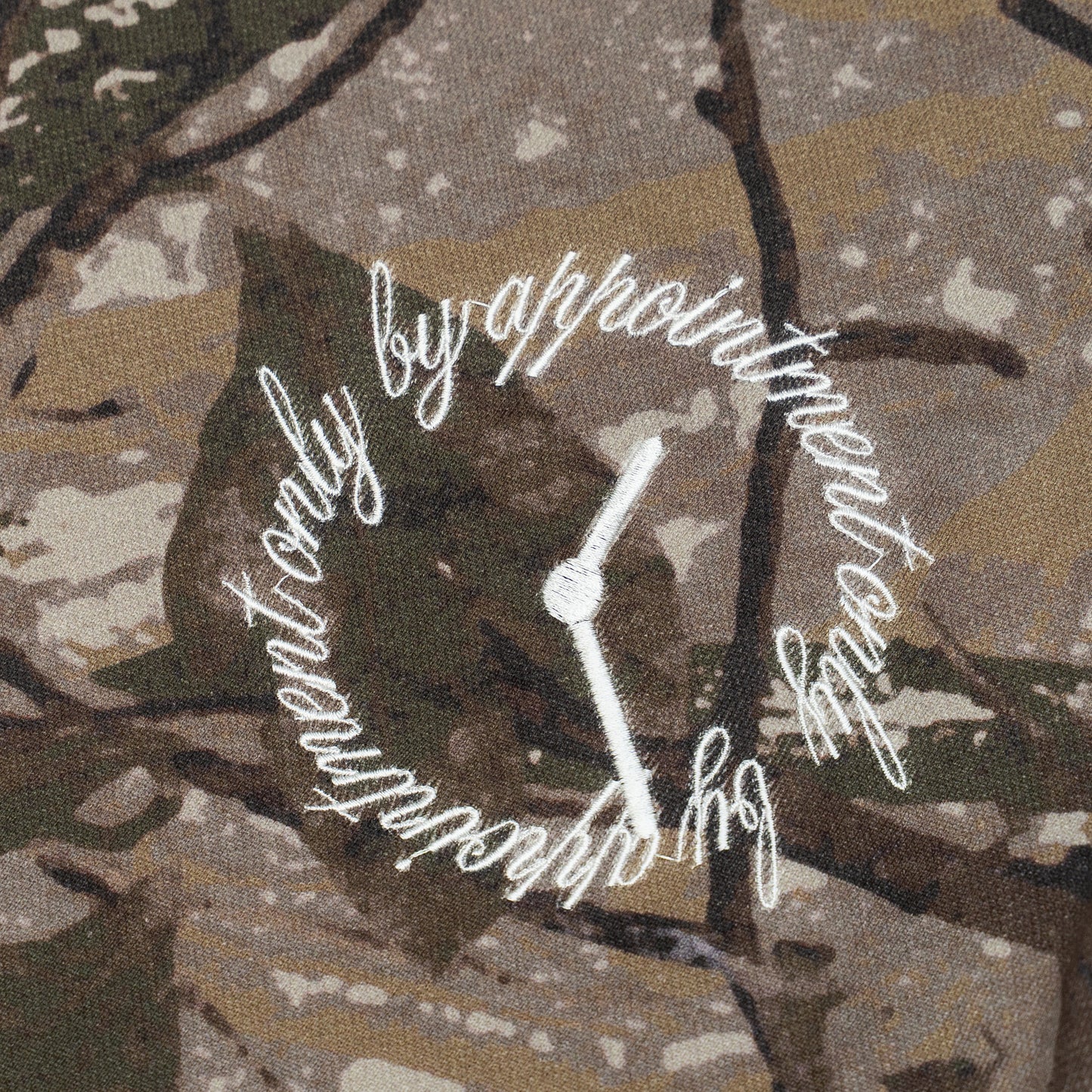 do not disturb | crewneck